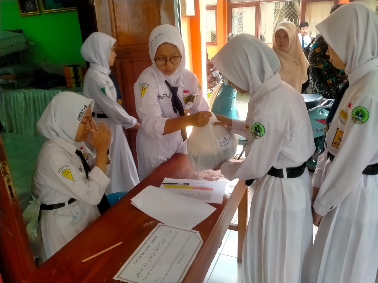 ZAKAT FITRAH SMPN 1 TARIK TAHUN 2023