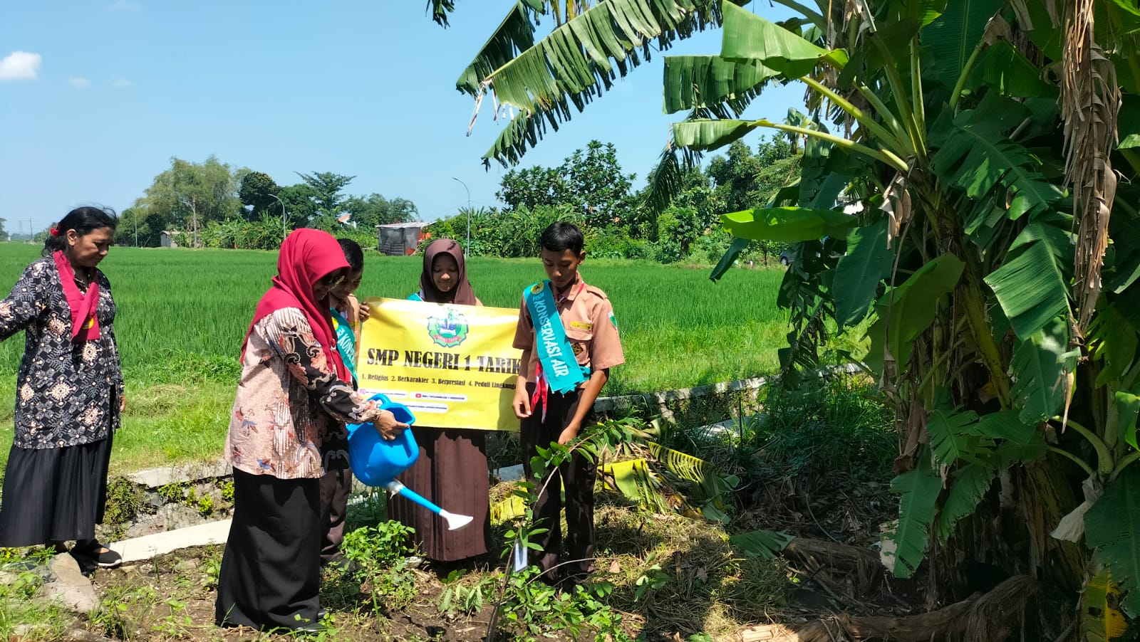 konservasi-air-bank-sampah