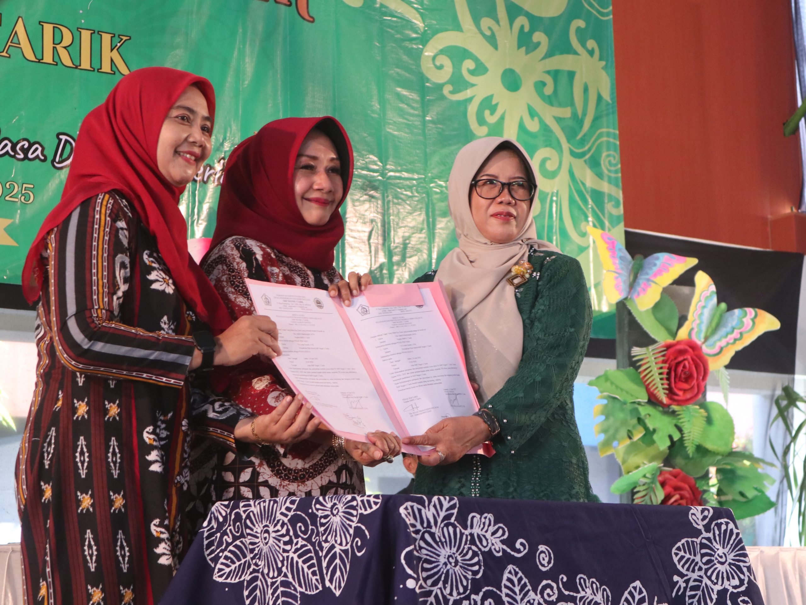 WISUDA SMPN 1 TARIK 2024/2025